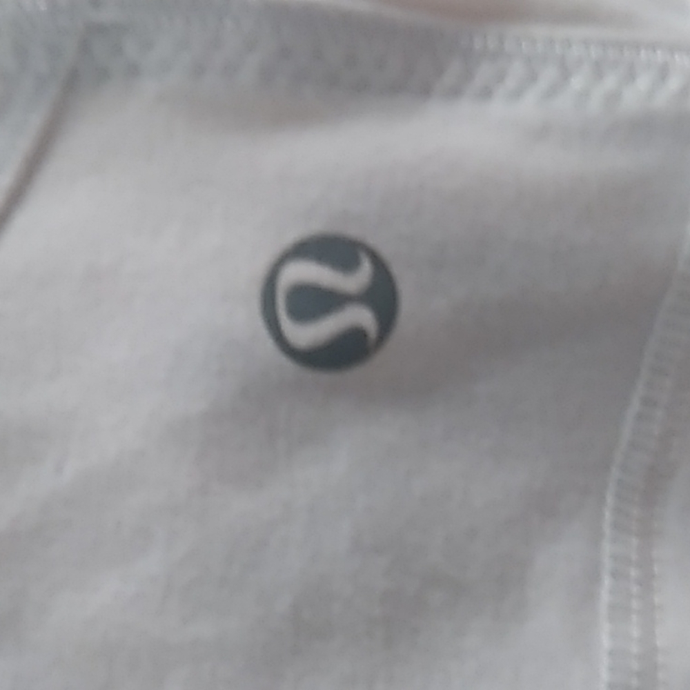 Lululemon jacket - Picture 4 of 4